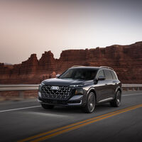 Así es el Audi Q9, el Audi más grande de la historia es una bestia con motor V8 y tecnología por doquier 
