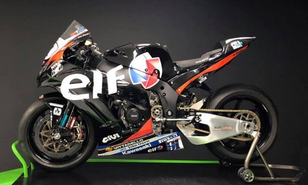 Leon Haslam vuelve al WSBK con una Kawasaki estilo retro muy especial en homenaje a su padre