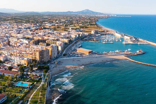 Pueblo Pesquero Valencia Castellon Verano
