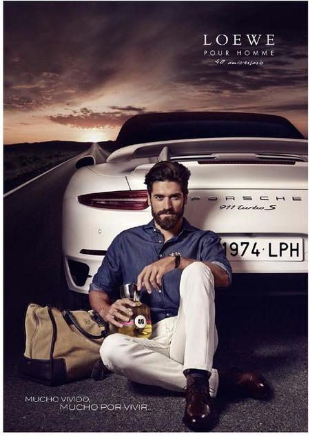 Para celebrar el 40 aniversario de Loewe Pour Homme, la firma nos invita a la experiencia de conducir un deportivo