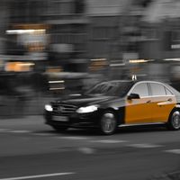 La inefable huelga de taxistas contra Uber, Cabify y los demás, en 17 tuits