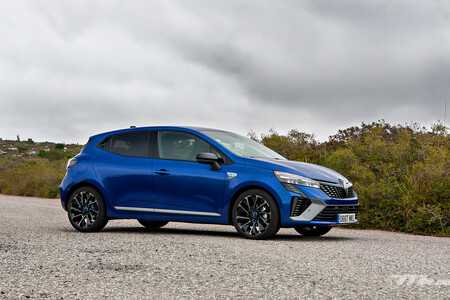 Renault Clio E-Tech Esprit Alpine