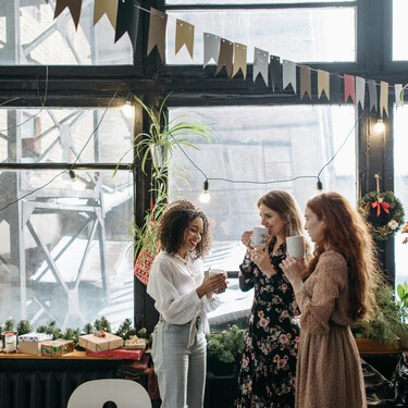 Importa lo que dices y cómo lo dices: las frases que dicen de ti si eres más educado que la mayoría