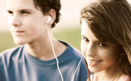 Escucha música para mejorar tu salud