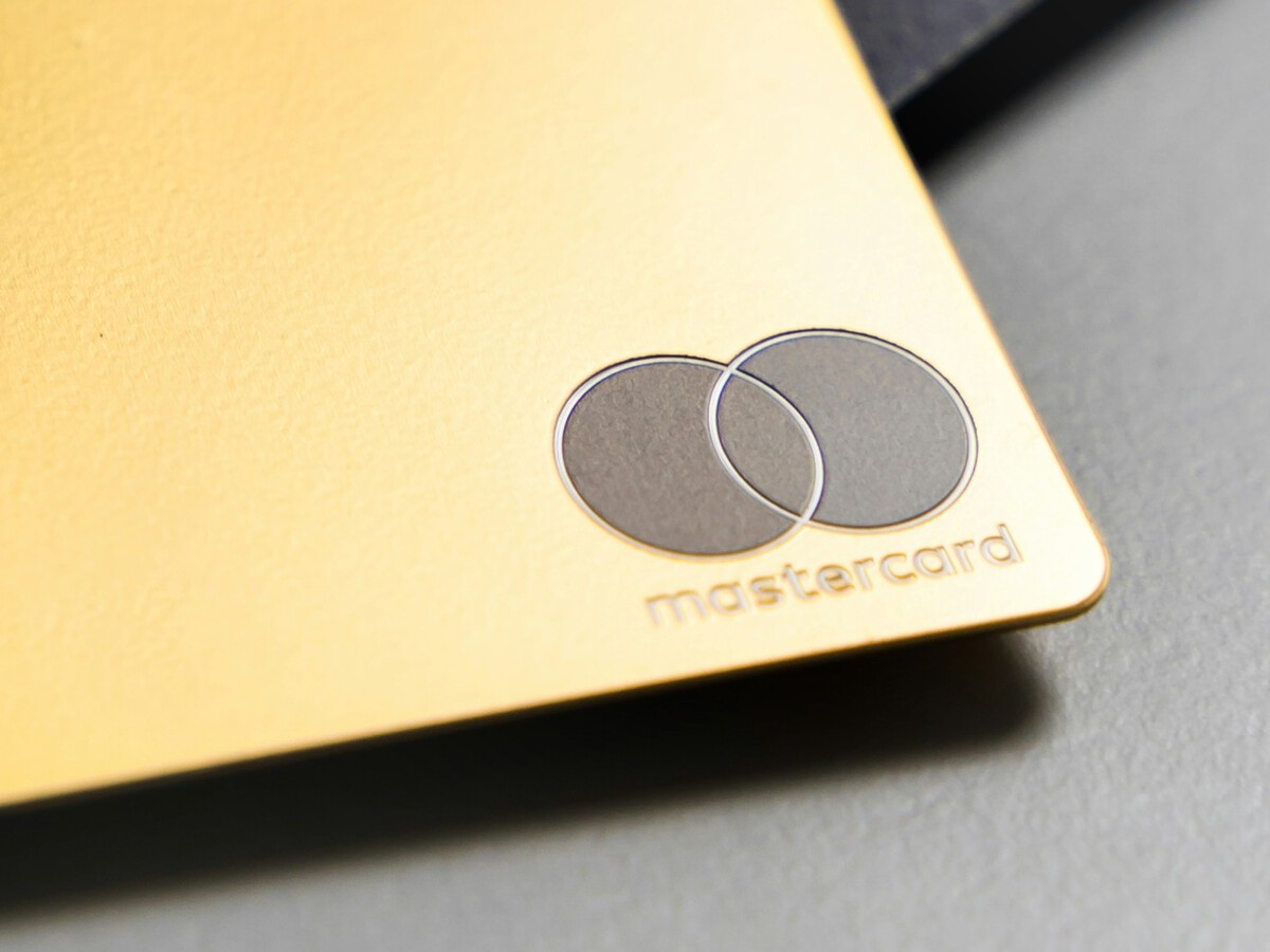 MasterCard quiere simplificar el envío de criptomonedas a Latinoamérica. Ha  pedido ayuda a una empresa española