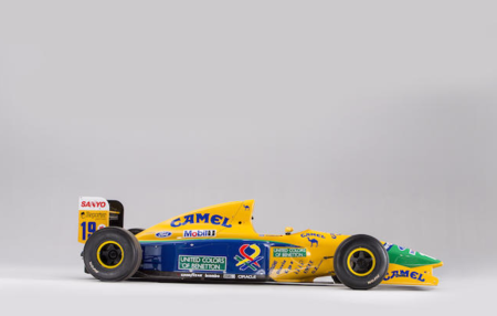 Tener un F1 conducido por dos campeones del mundo ahora es posible si ganas esta subasta