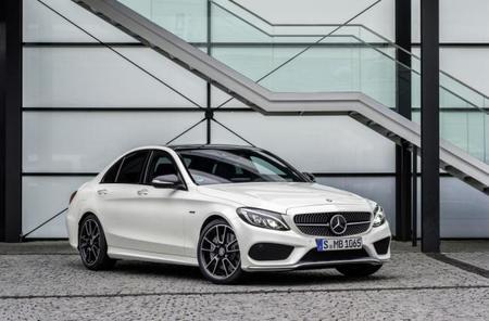 Mercedes-Benz C450 AMG
