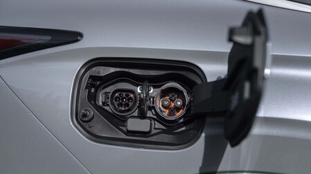 Mitsubishi Outlander 2025 2