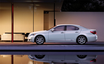 Rompiendo mitos de los híbridos: la potencia de los híbridos Toyota