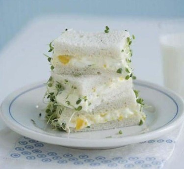 El bocadillo más simple y rico del mundo, el sándwich de ensalada de huevo