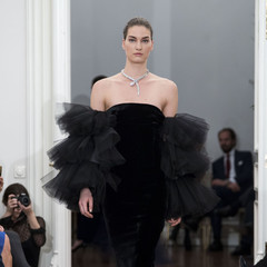 Foto 28 de 37 de la galería jorge-acuna-otono-invierno-2017 en Trendencias