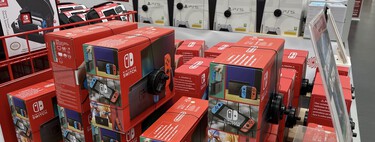 Nintendo Switch a 96 euros, PS5 (con tarjeta de saldo) por apenas 400 euros y más chollos de consolas en el outlet de MediaMarkt