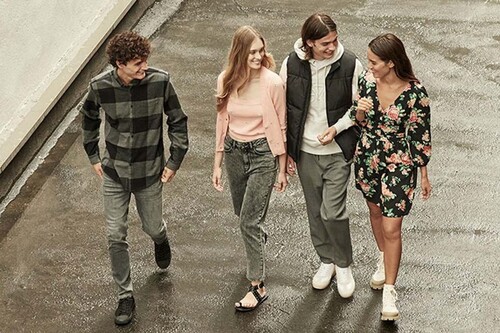 Hasta 50% de descuento en la Mid Season Sale de Springfield: camisetas, vestidos, chaquetas o jerseys a mejor precio