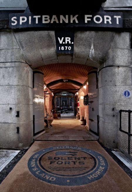 hotel-spitbank-fort-4.jpg