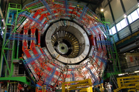 El sucesor del LHC podría ser CLIC y mediría 44 kilómetros en línea recta