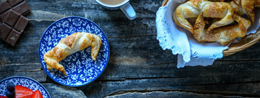 Vídeo receta de croissants con chocolate, la receta más fácil (apta para todos los públicos)