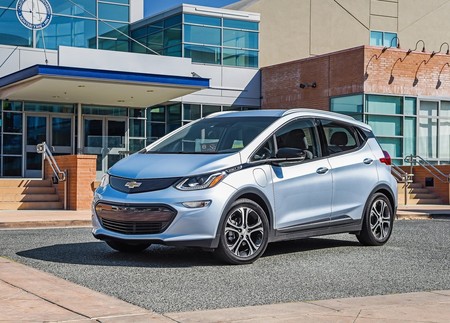 En GM creen que la transición a autos eléctricos en EE. UU. tomará mucho más de 20 años