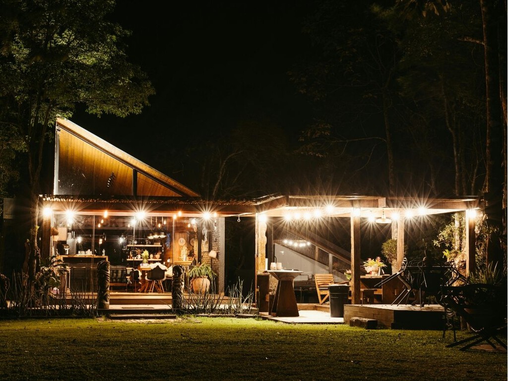 Ikea tiene la pérgola perfecta para la terraza este verano: versátil, elegante e ideal para protegerse del sol