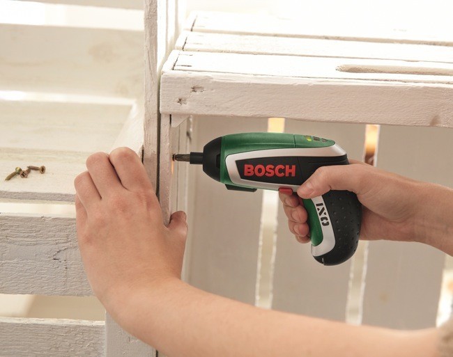 Hazlo tú mismo: mueble de almacenaje y separador de ambientes con cajas