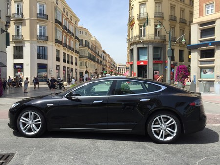 ¿Quieres montar en un Tesla Model S 70D? Ahora es más fácil de lo que imaginas