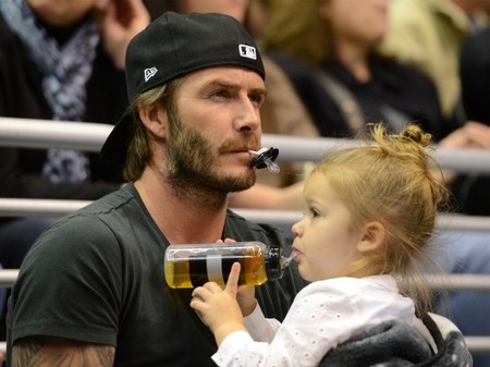 David Beckham, ¿se puede ser un papá más adorable y buenorrazo?
