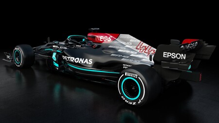 Mercedes F1 2021 4