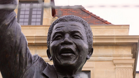 Ha muerto Mandela pero entre nosotros ha quedado su espíritu de lucha y su dedicación a la infancia
