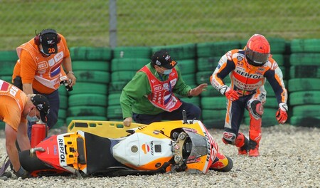 Marc Márquez avisa a Honda tras el golpe de Assen: "Hay que mejorar la electrónica, solo nosotros tenemos estas caídas"