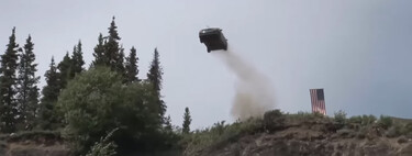 Se acabó Top Gear, pero nos quedan los vídeos de americanos despeñando coches por un barranco de 100 metros en nombre de la libertad