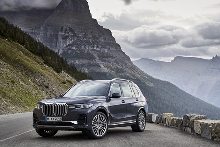 BMW X7 frontal