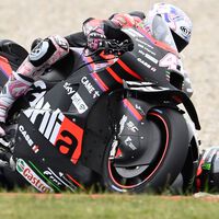 Aleix Espargaró tiene una fractura en el talón y corrió en Silverstone sin saberlo 