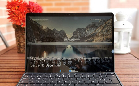 Adobe lanza una beta de Photoshop que por fin soporta nativamente Windows 10 en ARM y los nuevos Apple Silicon