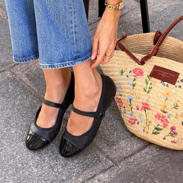 Novedad en Zara: cinco zapatos planos, minimalistas y muy favorecedores, para llevar a partir de septiembre 