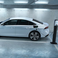 Peugeot 508 HYBRID: hasta 54 km de autonomía y dos carrocerías desde 44.550 euros en Francia