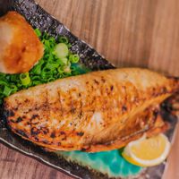 Aporta los mismos nutrientes que el salmón pero es la mitad de barato: antes se consideraba un pescado de pobres, ahora se incluye en recetas de chef