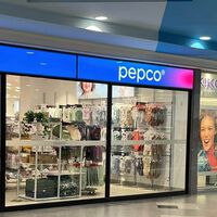 Pepco vende, por 20 euros, la mesa para balcones pequeños o jardín ideal para esta primavera