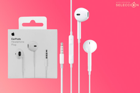 Los clásicos auriculares EarPods de 3,5 mm vuelven a estar de oferta, ahora un poco más baratos en Amazon por 11,94 euros