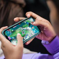 Apple quiere competir más serio en videojuegos: iOS 26 traerá su app Juegos con experiencia al estilo de consolas