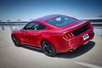 Y estos son unos Ford Mustang que suenan brutales