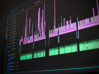 Condenan a una usuaria a dos años de cárcel por ganar 1.619 euros subiendo música a Internet sin permiso de los autores
