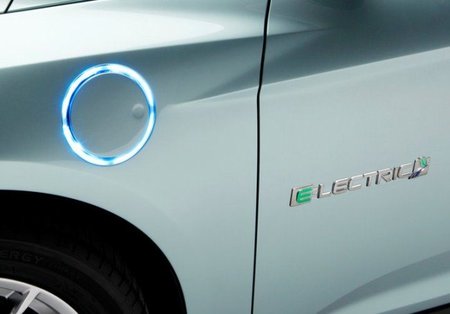 Teaser de la variante eléctrica del Ford Focus