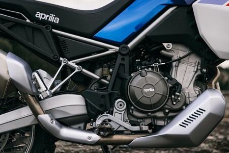 Aprilia Tuareg 660 2022 063