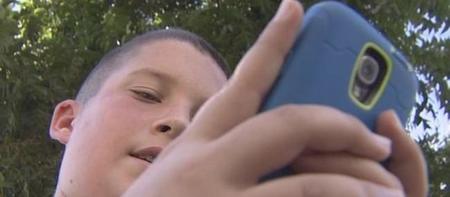 Con sólo 12 años Dylan ha desarrollado "Save Me Pro": la aplicación que convierte el teléfono en un botón de pánico
