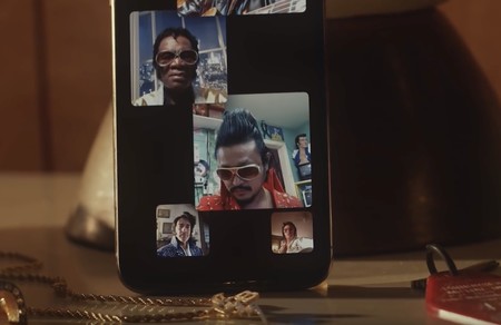 Siete Elvis Presley repartidos por el mundo y FaceTime en grupo protagonizan el último anuncio de Apple