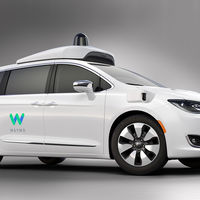 Waymo sigue buscando la manera de crear un vehículo autónomo accesible para las masas