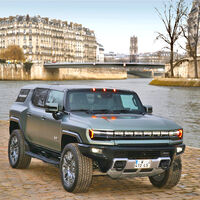 Hay un truco para conducir el gigantesco Hummer eléctrico sin necesitar el carnet de camión, pero no sirve en todos los países