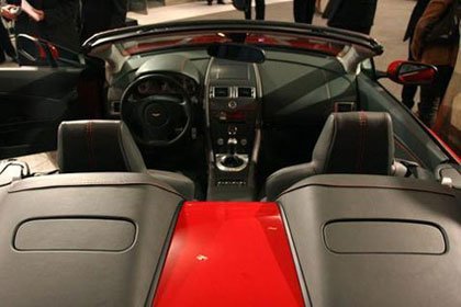 Aston Martin V8 Vantage Roadster