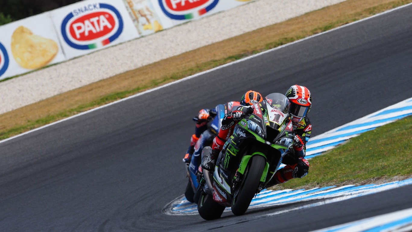 ¿Por qué Kawasaki y BMW pasan de MotoGP y prefieren correr en las Superbikes?