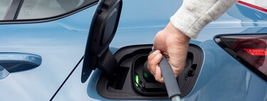 Europa da un tirón de orejas a España por no impulsar el coche eléctrico y podría haber sanciones
