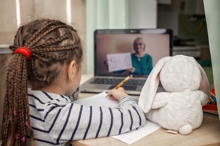 La enseñanza a distancia empeora el aprendizaje: lo aseguran alumnos y profesores españoles en una gran encuesta